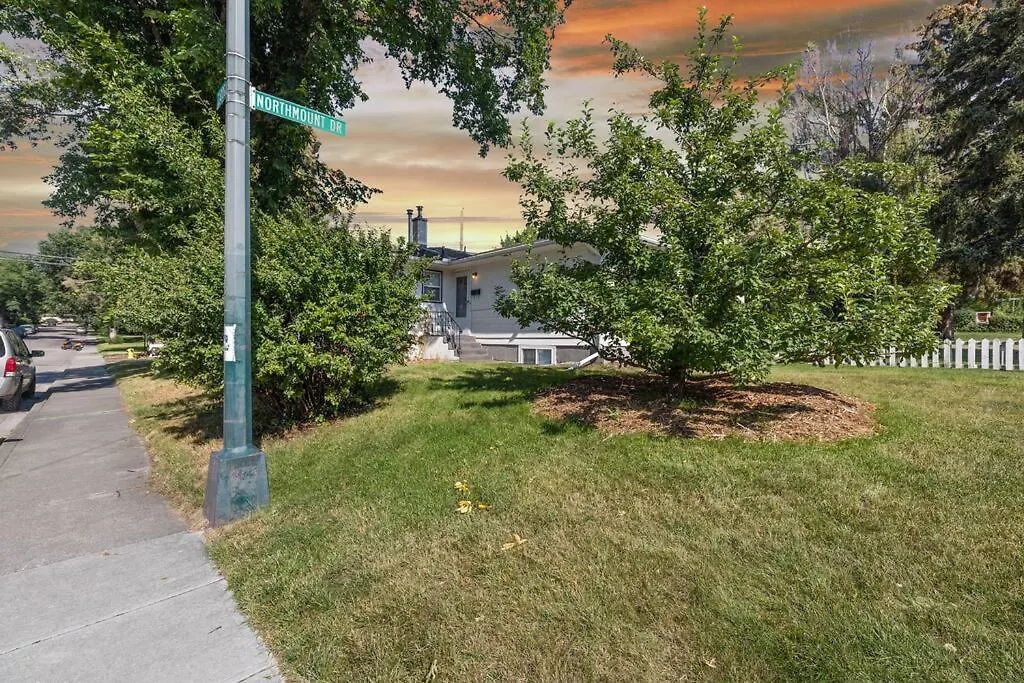 City Centre Confederation Park Home Away From Home 卡加利